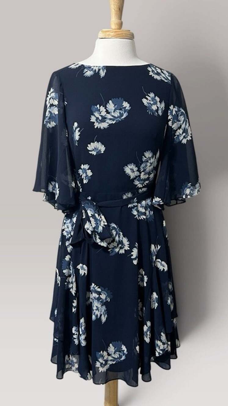 Ralph Lauren Dress Women's 6 Navy Blue Floral Below Knee Angel Sleeve Belted